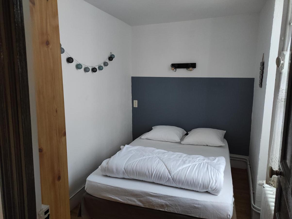 Maison De Village Dans Une Rue Calme Ax-les-Thermes Bagian luar foto