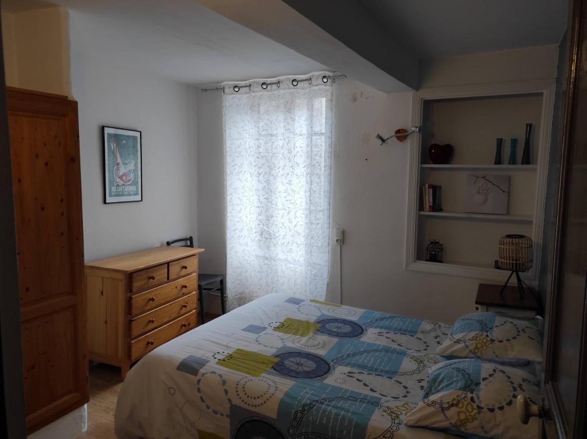Maison De Village Dans Une Rue Calme Ax-les-Thermes Bagian luar foto